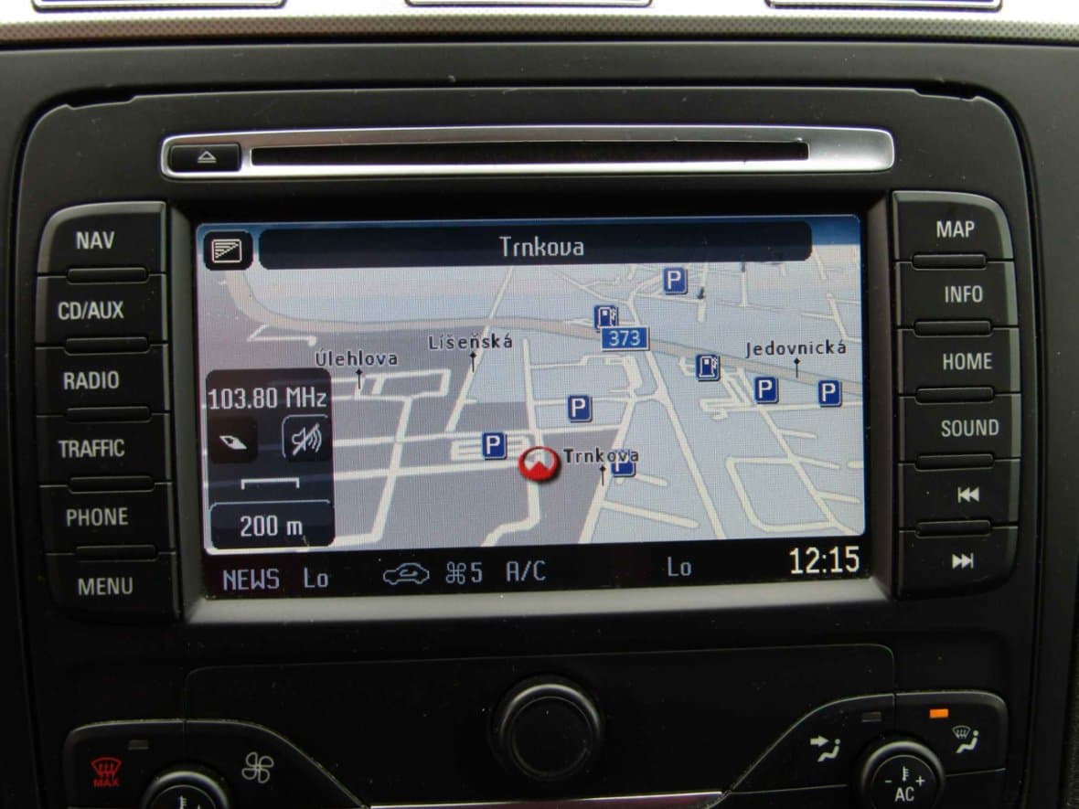 2014 Ford S-MAX - 18