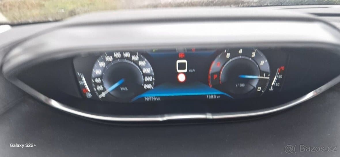 2019 Peugeot 5008 - 11