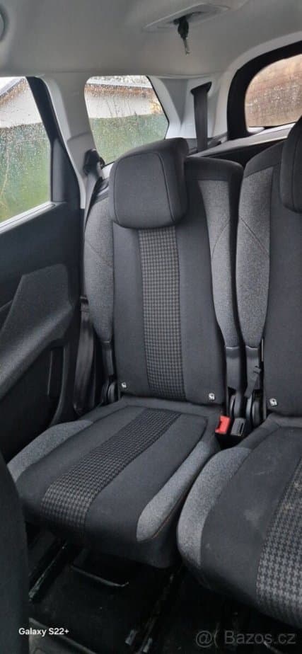 2019 Peugeot 5008 - 14