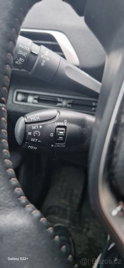 2019 Peugeot 5008 - 17