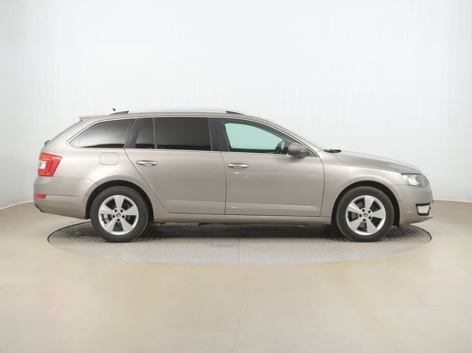 2013 Škoda OCTAVIA - 8
