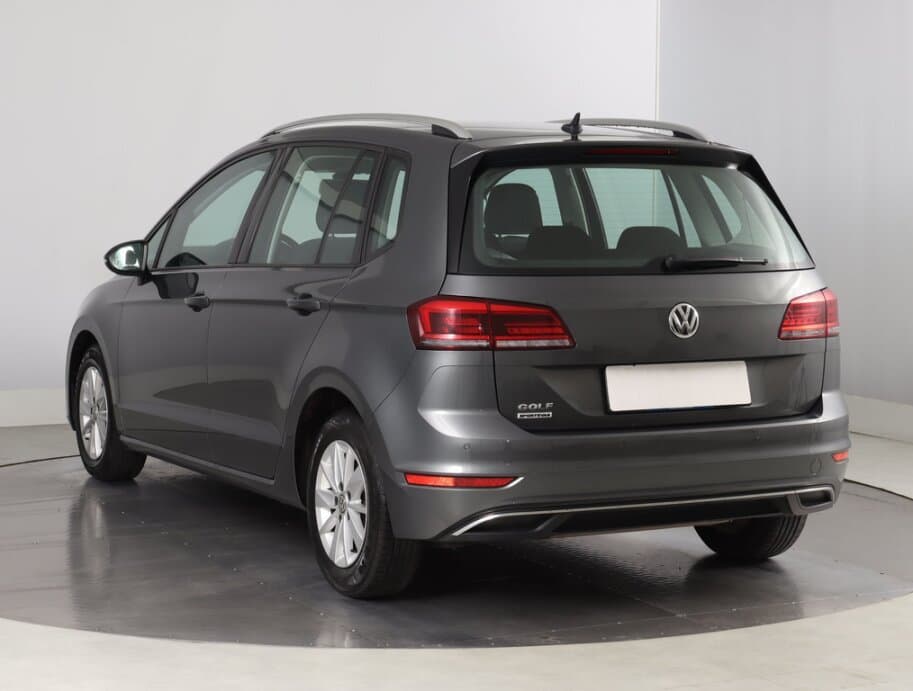 2018 Volkswagen GOLF - 5