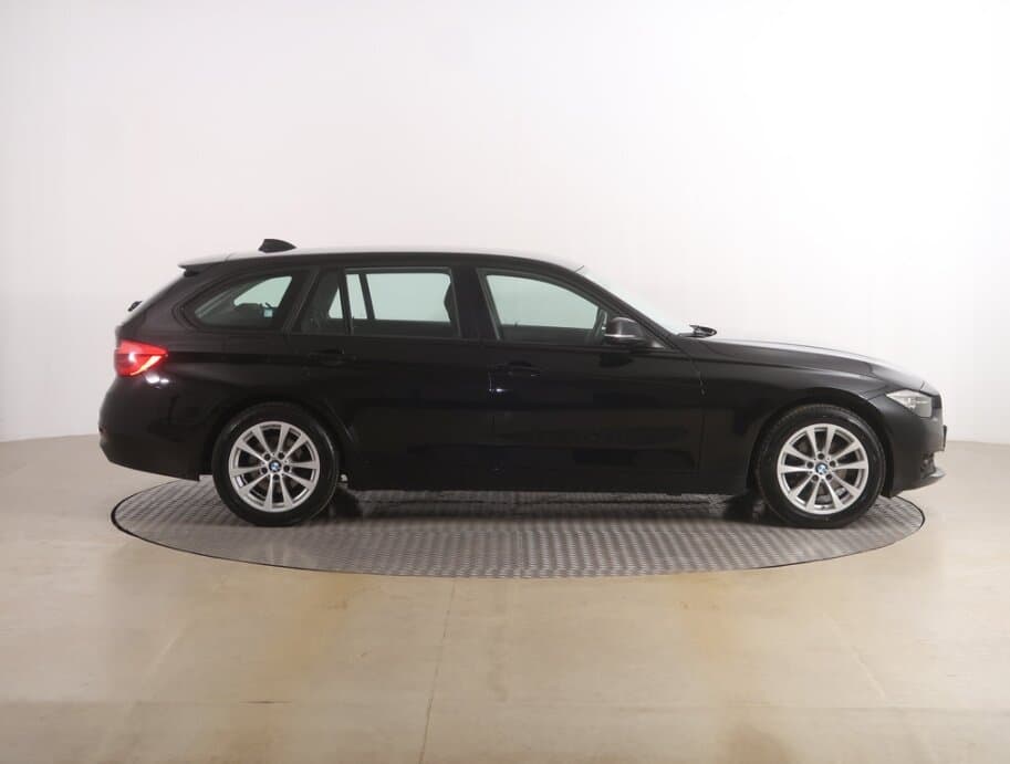2015 BMW 3-SERIES - 8