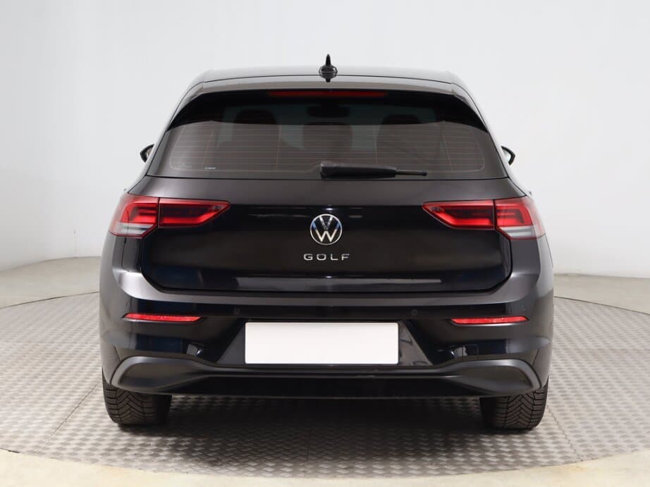 2020 Volkswagen Golf - 6