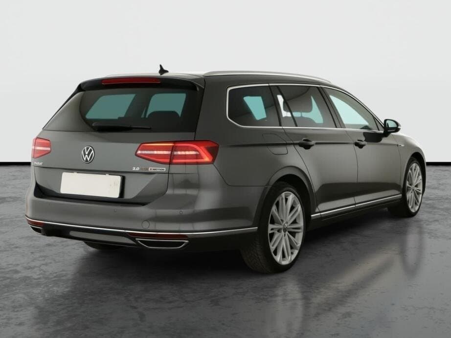 2015 Volkswagen PASSAT - 7