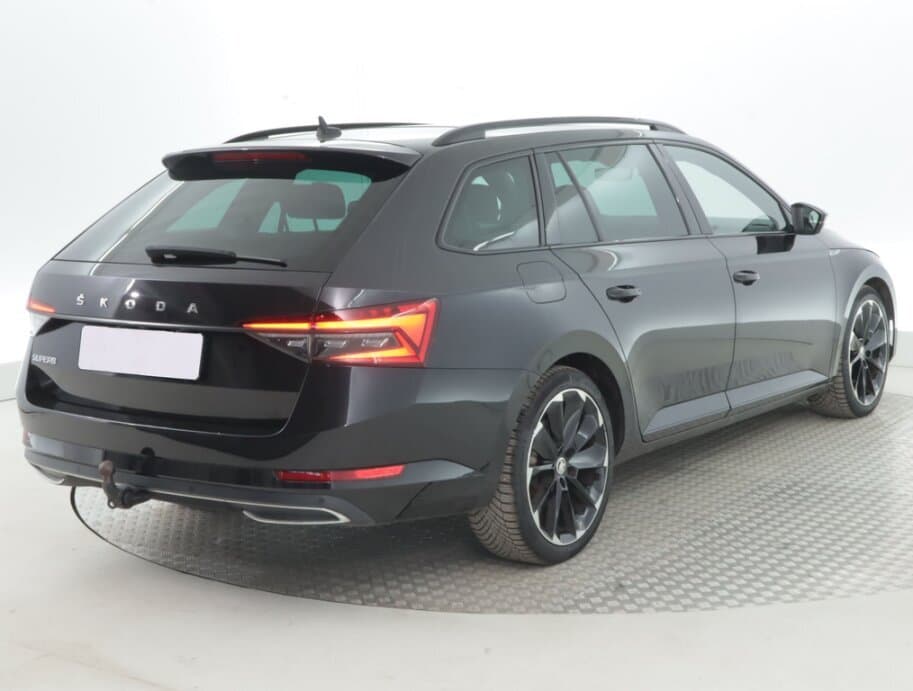 2019 Škoda SUPERB - 7