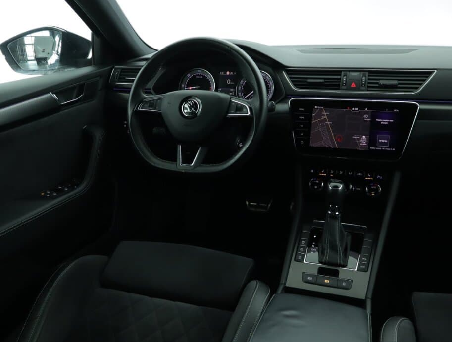 2019 Škoda SUPERB - 9