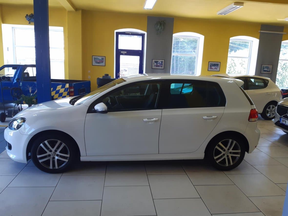 2011 Volkswagen GOLF - 4