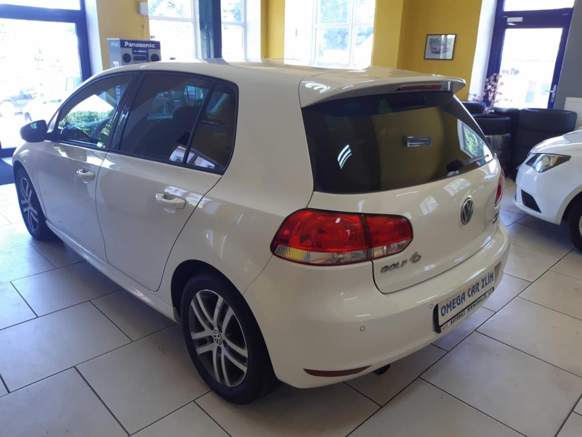 2011 Volkswagen GOLF - 5