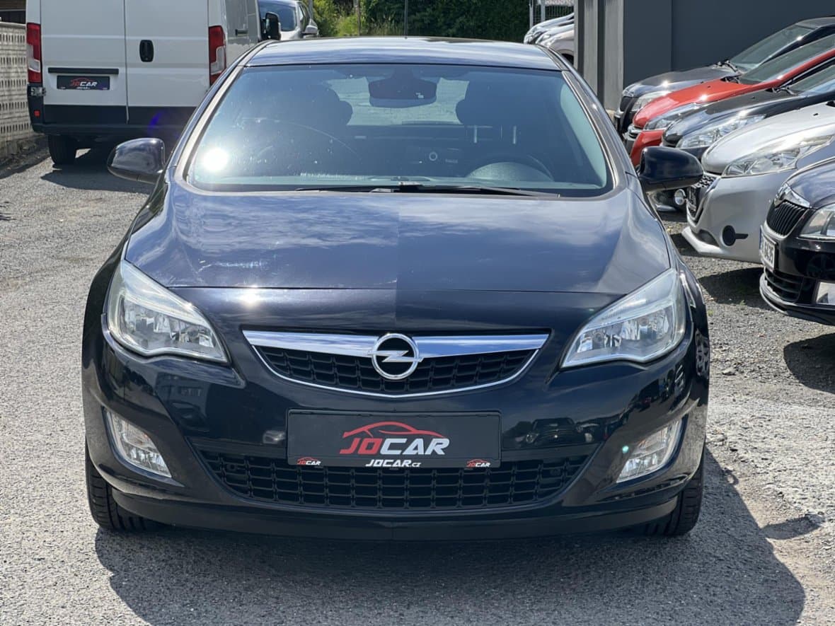 2010 Opel ASTRA - 3