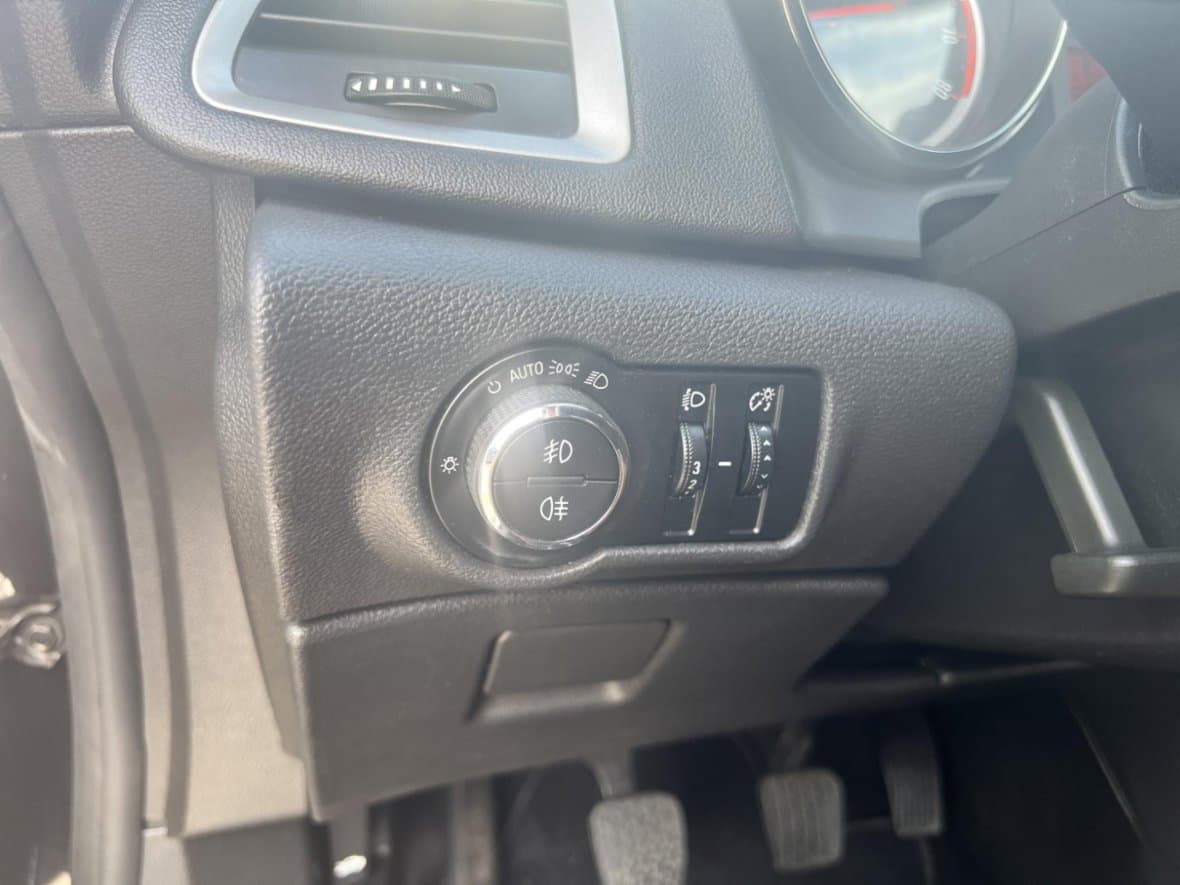 2010 Opel ASTRA - 23