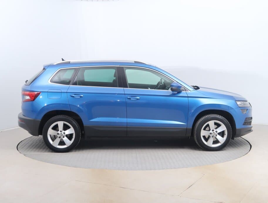 2021 Škoda KAROQ - 8