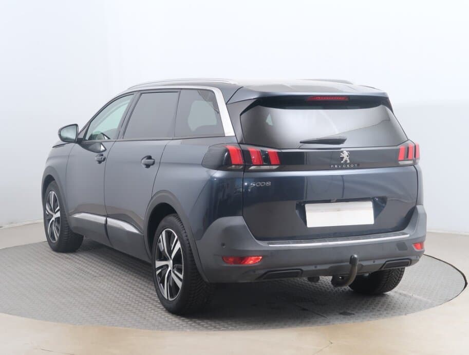 2018 Peugeot 5008 - 5
