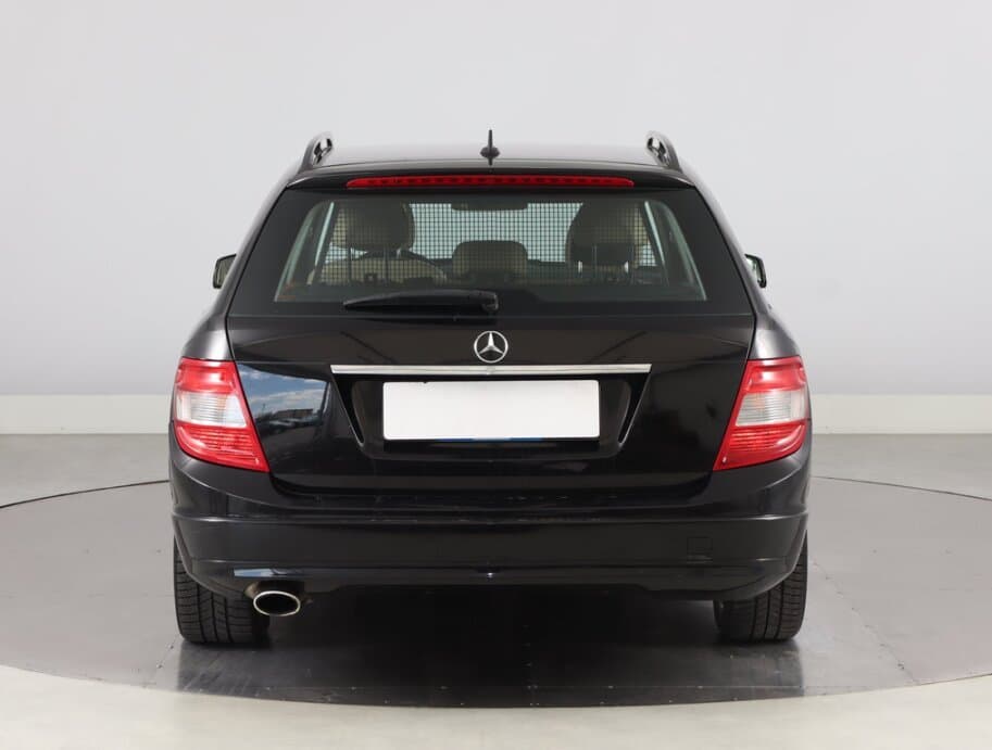 2010 Mercedes-Benz C-CLASS - 6