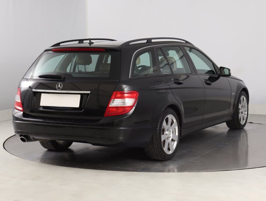 2010 Mercedes-Benz C-CLASS - 7