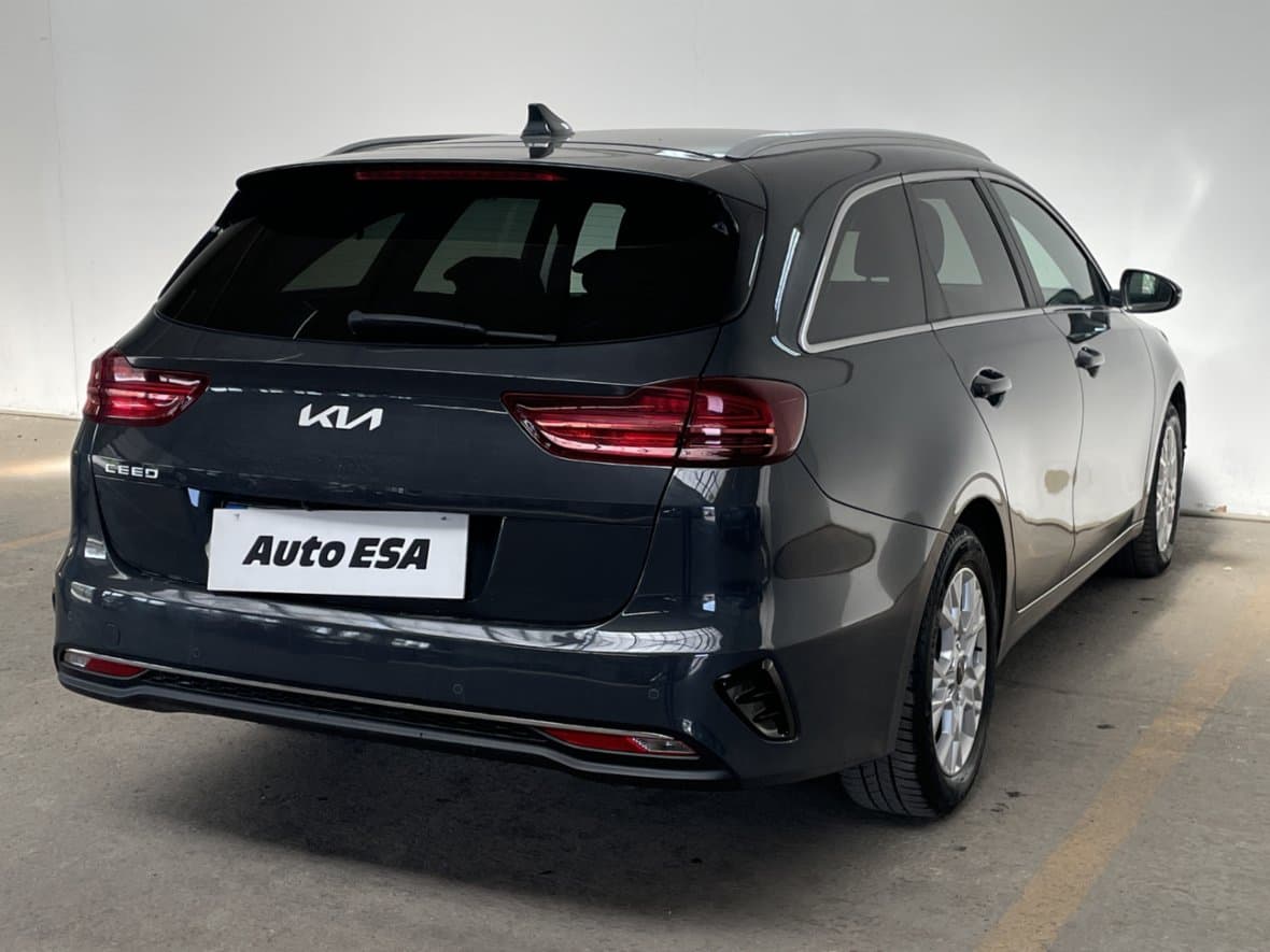 2023 Kia CEE'D - 4