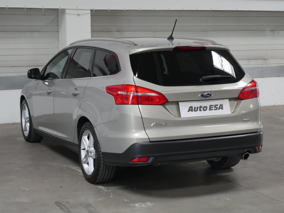 2017 Ford FOCUS - 4