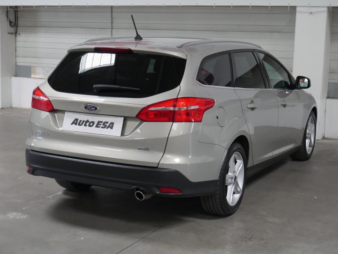 2017 Ford FOCUS - 6