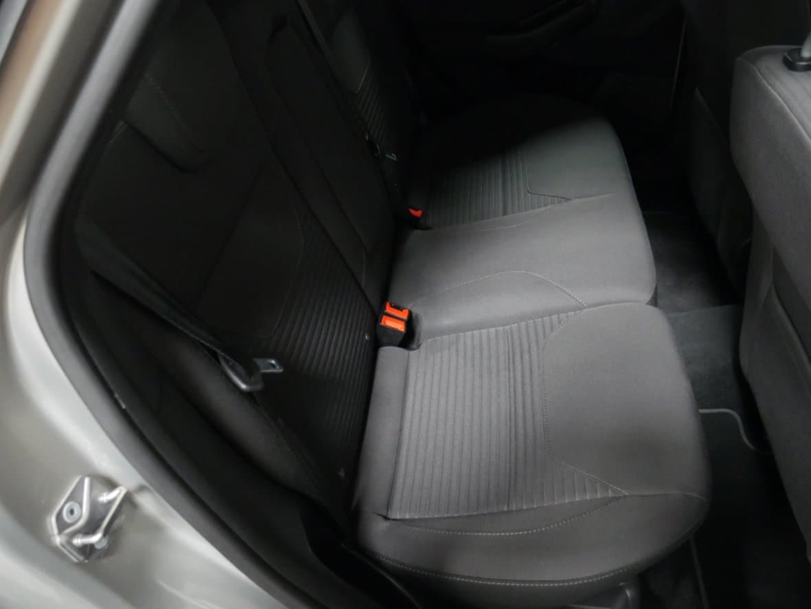 2017 Ford FOCUS - 11