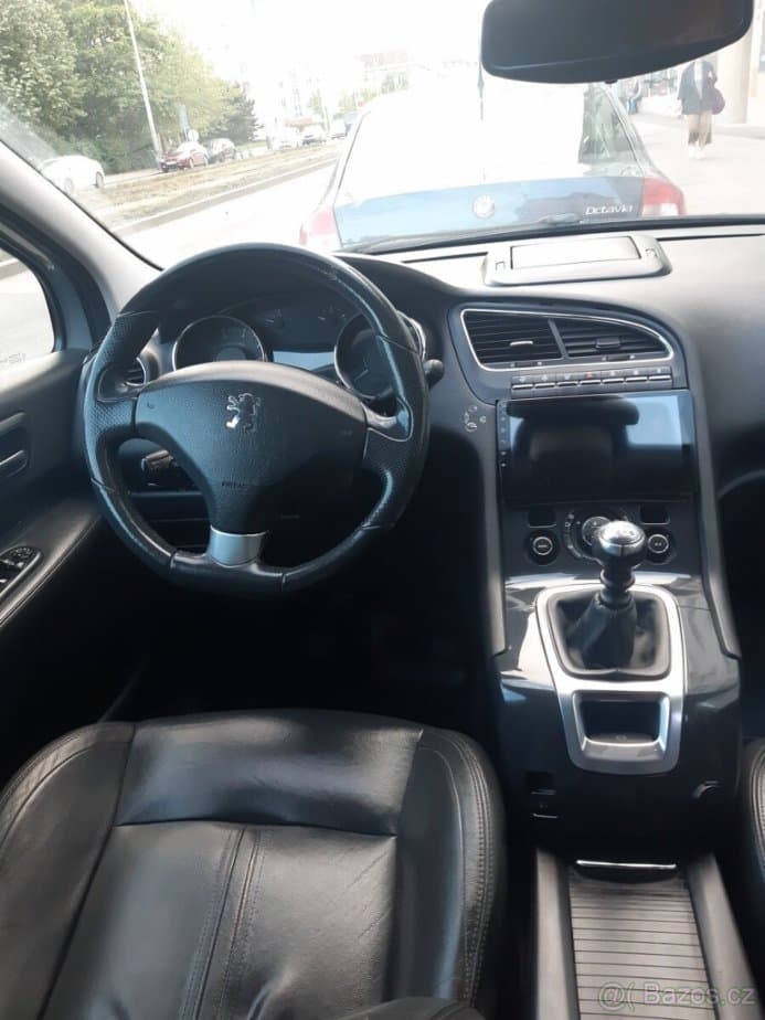 2010 Peugeot 5008 - 6