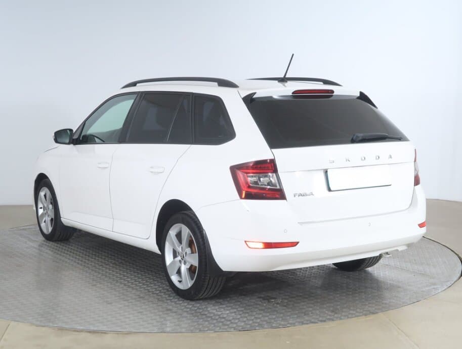 2021 Škoda FABIA - 5