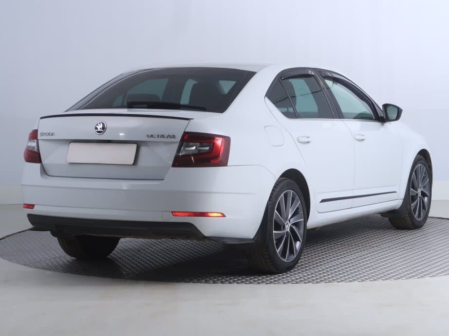 2019 Škoda OCTAVIA - 7