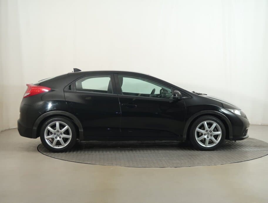 2013 Honda CIVIC - 8