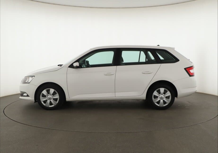 2015 Škoda FABIA - 4