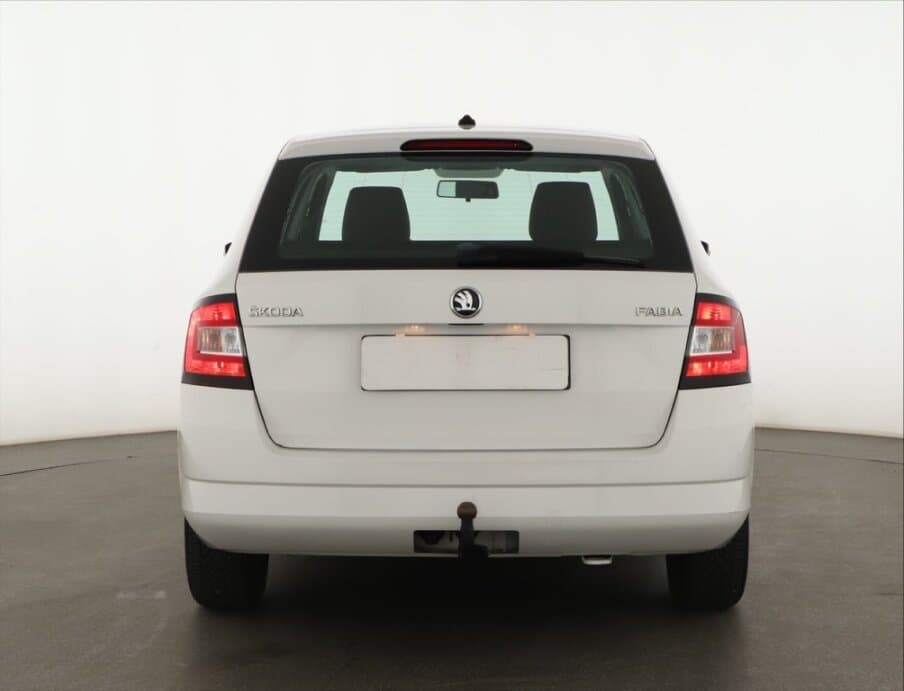 2015 Škoda FABIA - 6