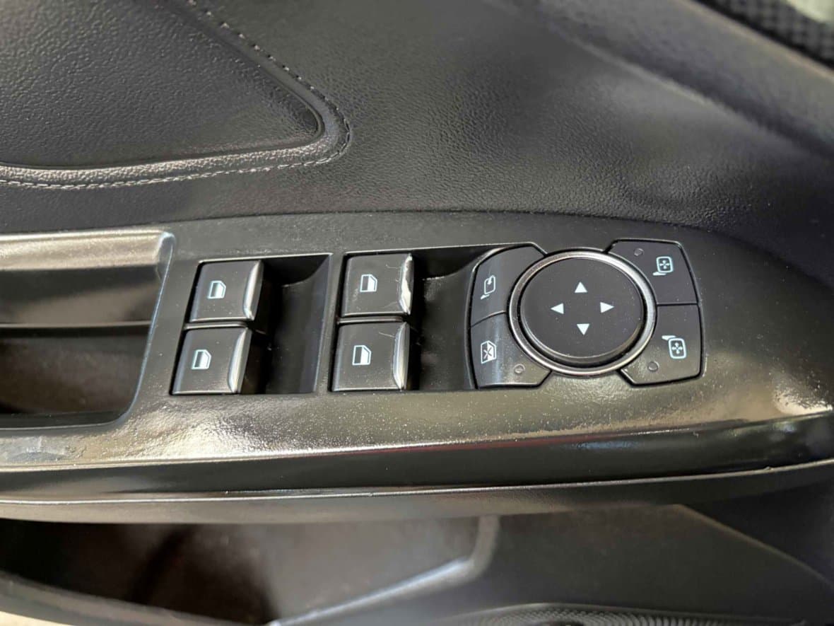 2019 Ford FOCUS - 12