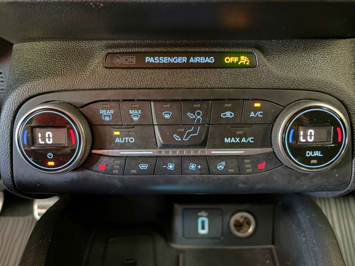 2019 Ford FOCUS - 15