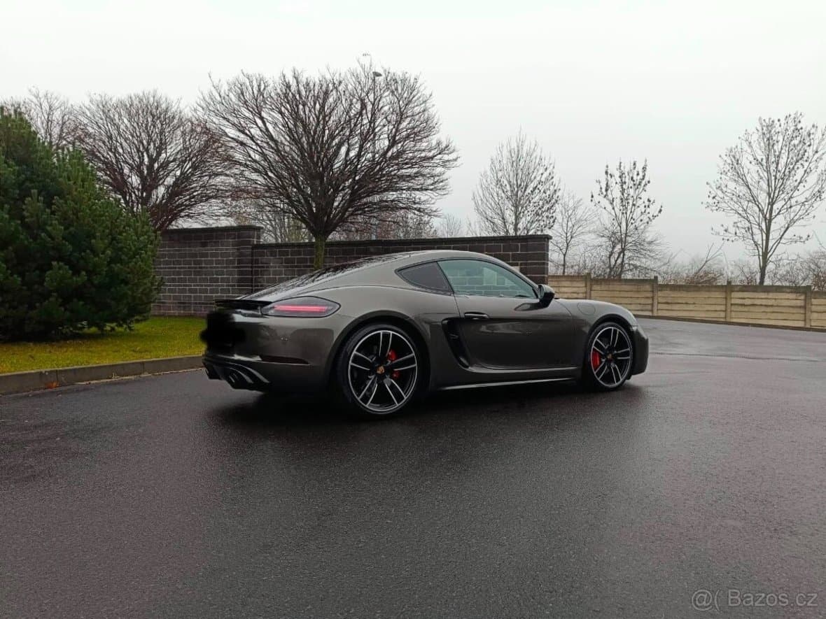 2024 Porsche 718 - 5