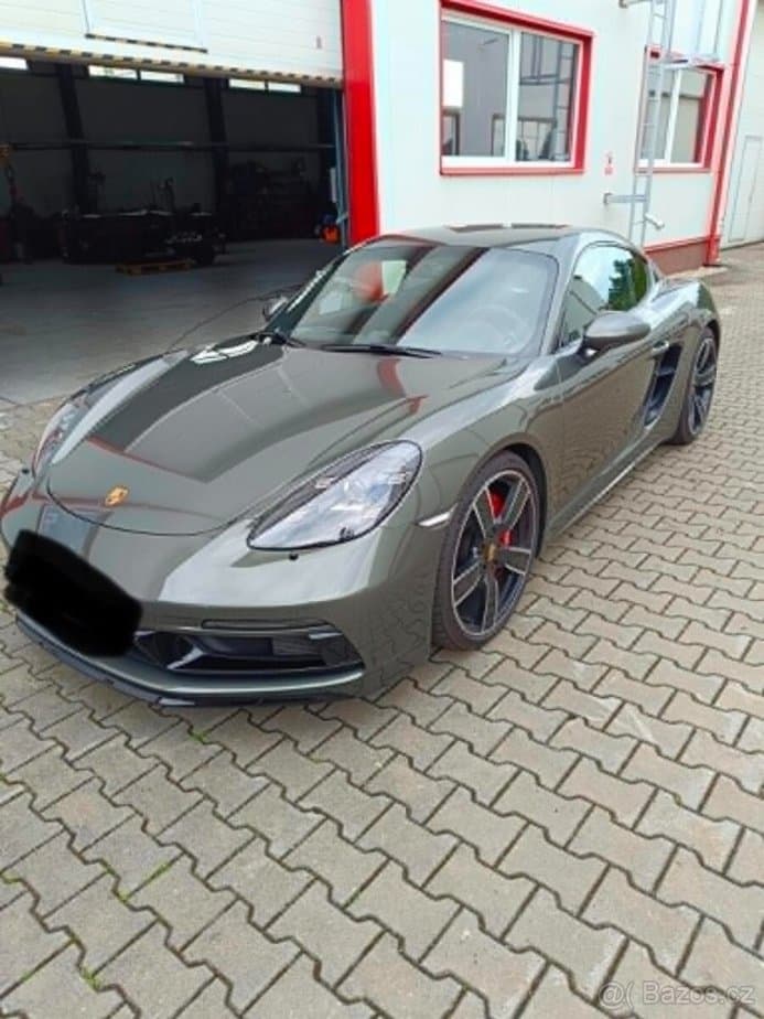 2024 Porsche 718 - 14