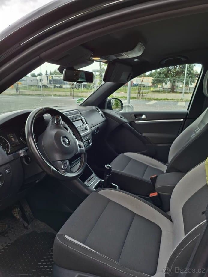 2014 Volkswagen TIGUAN - 11