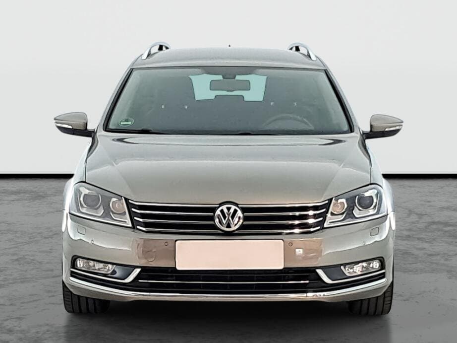 2013 Volkswagen PASSAT - 2