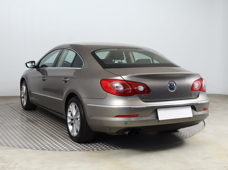 2009 Volkswagen PASSAT CC - 5