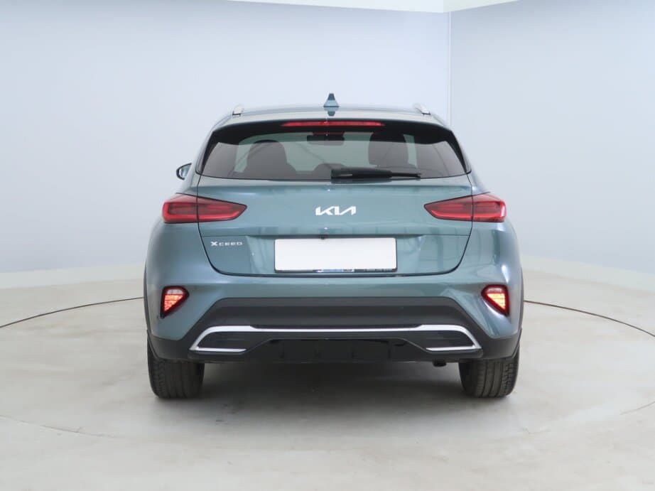 2023 Kia XCEED - 6