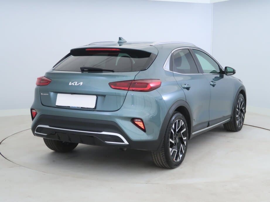 2023 Kia XCEED - 7
