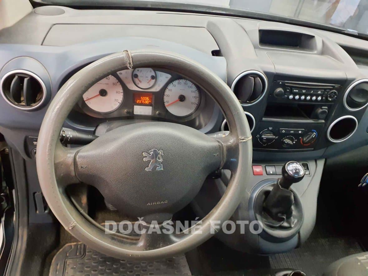 2011 Peugeot PARTNER - 3