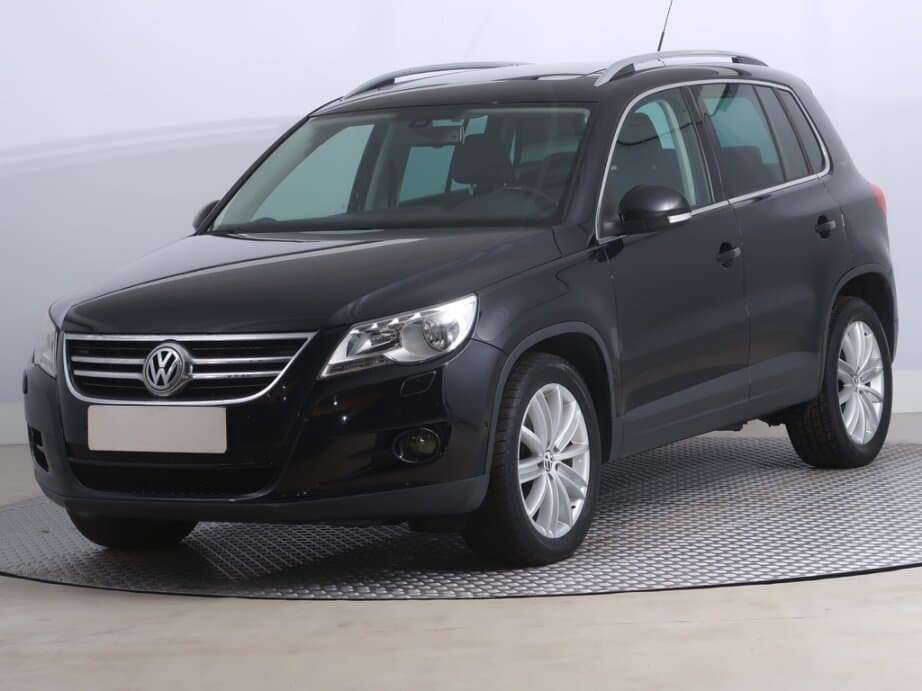 2010 Volkswagen TIGUAN - 3