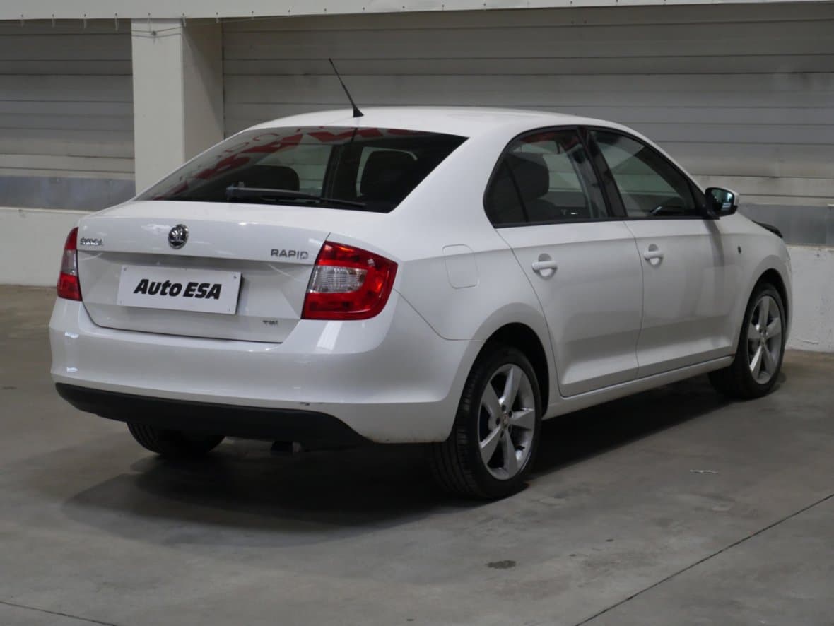 2013 Škoda RAPID - 4