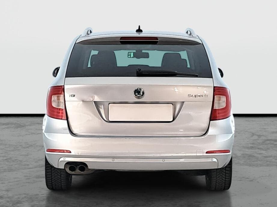 2013 Škoda SUPERB - 6
