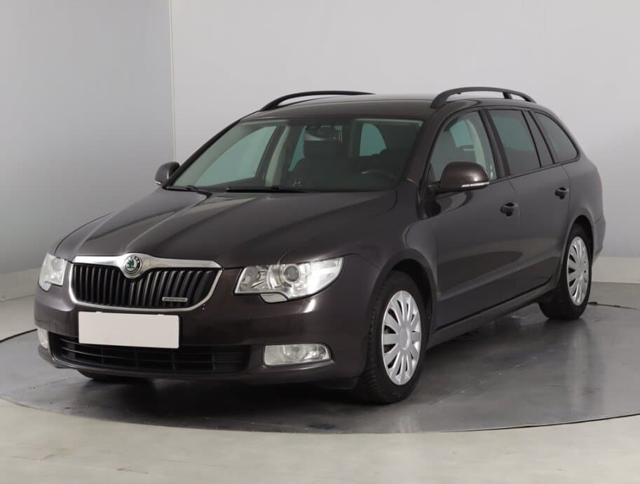 2011 Škoda SUPERB - 3