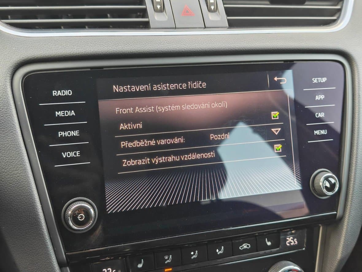 2020 Škoda Octavia - 16