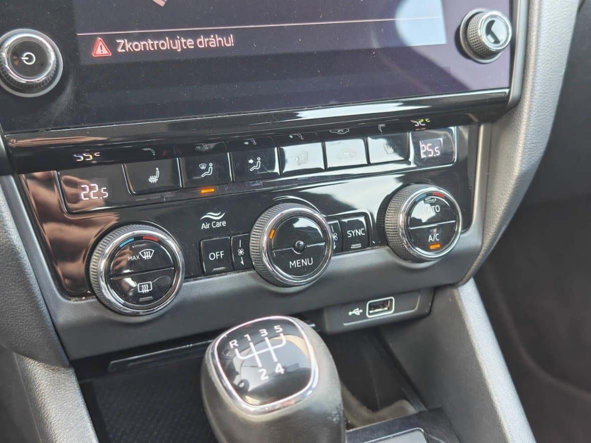 2020 Škoda Octavia - 17