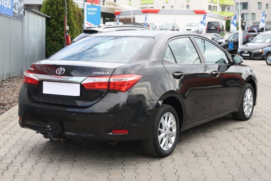 2015 Toyota COROLLA - 7