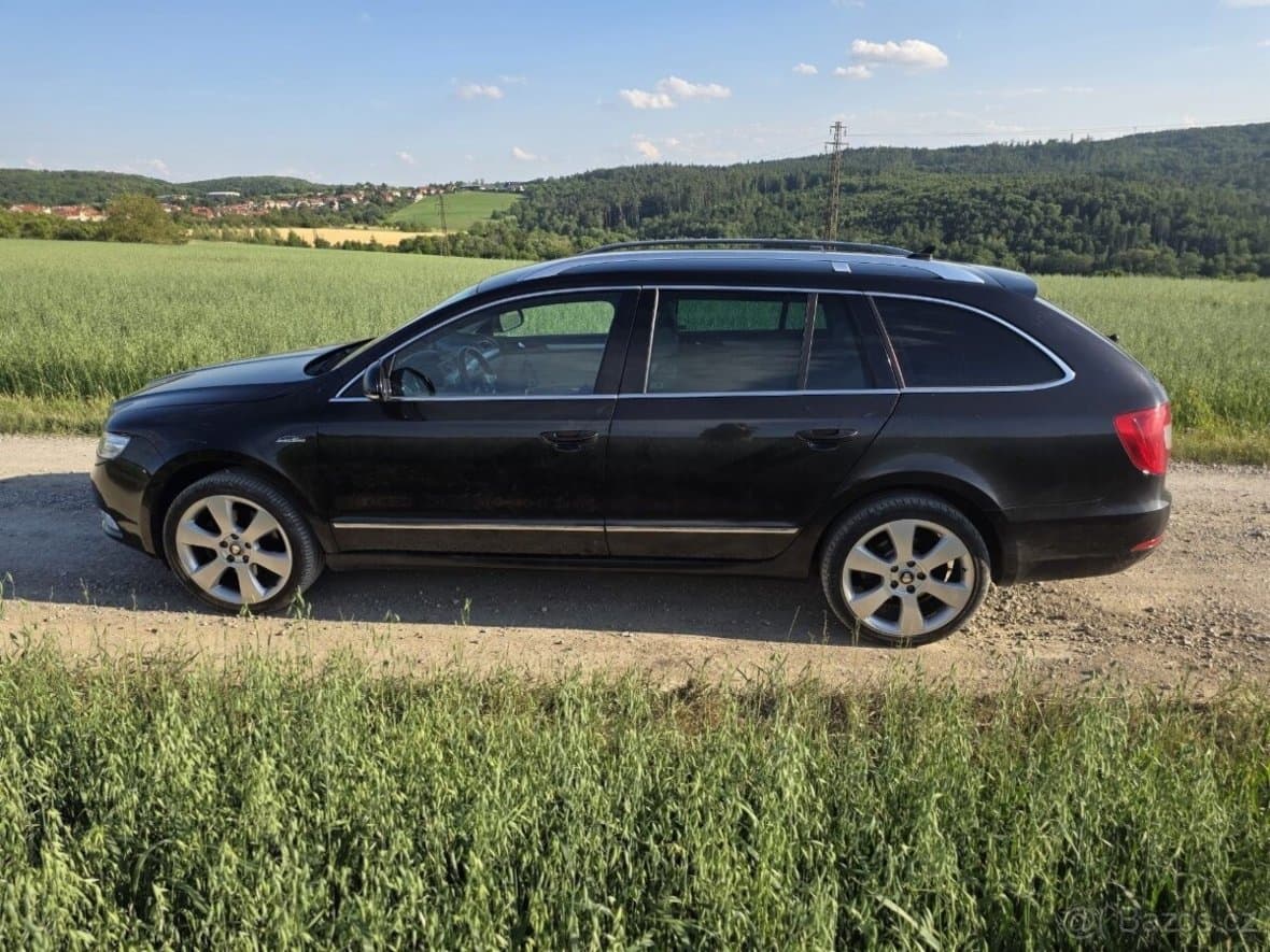 2010 Škoda SUPERB - 9