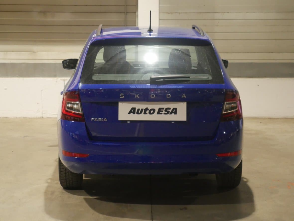 2021 Škoda FABIA - 5