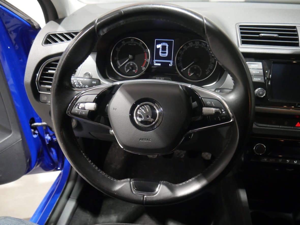 2021 Škoda FABIA - 12