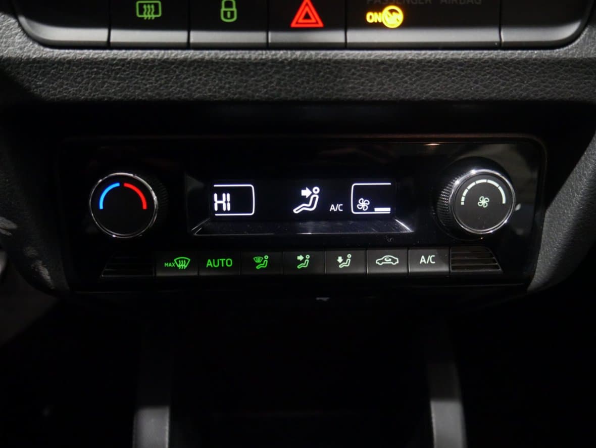 2021 Škoda FABIA - 17